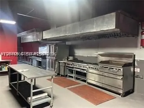 2735 NW 54th Street Miami FL 33142