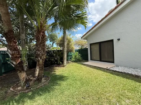 20910 Estada Lane Boca Raton FL 33433