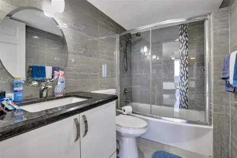 20515 E Country Club Drive Aventura FL 33180