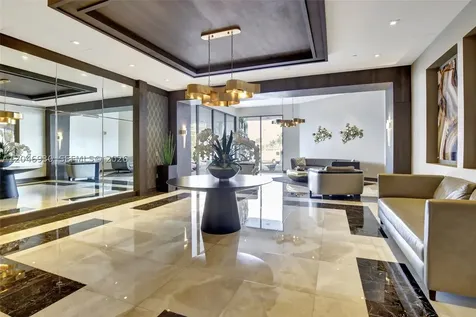 20515 E Country Club Drive Aventura FL 33180