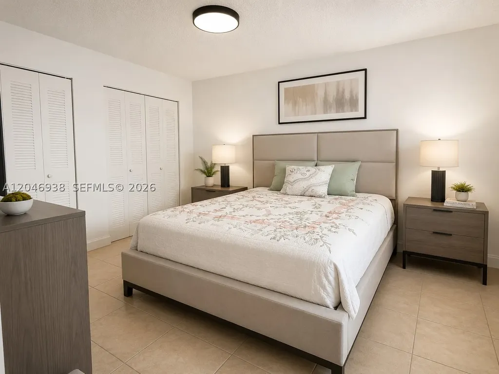 430 S Park Hollywood FL 33021