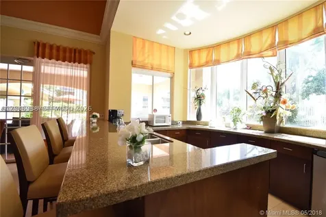430 S Park Hollywood FL 33021