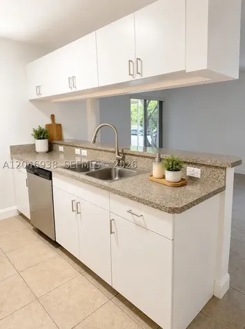 430 S Park Hollywood FL 33021