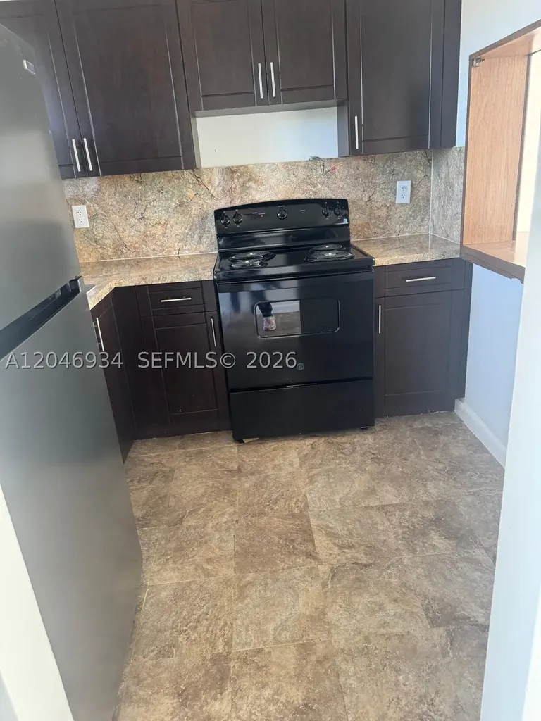 13725 NE 6th Avenue North Miami FL 33161