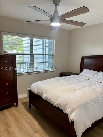 800 SW 125th Way Pembroke Pines FL 33027