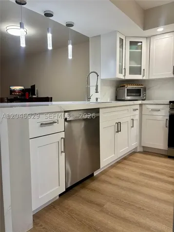 800 SW 125th Way Pembroke Pines FL 33027