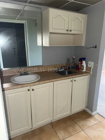 6960 Miami Gardens Drive Hialeah FL 33015