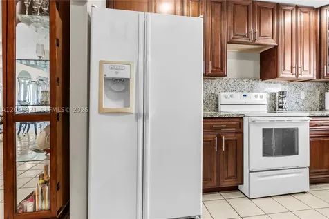 7421 SW 14th Court North Lauderdale FL 33068
