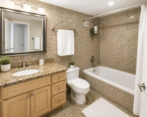 19201 Collins Avenue Sunny Isles Beach FL 33160