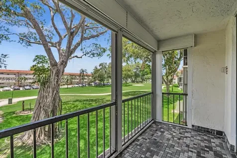 671 S Hollybrook Drive Pembroke Pines FL 33025