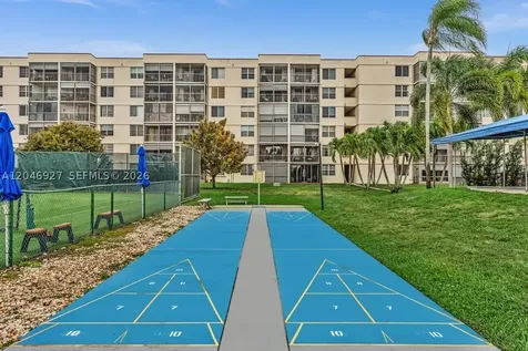 671 S Hollybrook Drive Pembroke Pines FL 33025