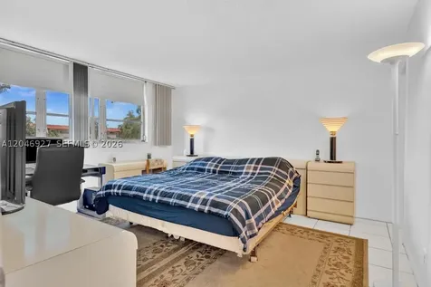 671 S Hollybrook Drive Pembroke Pines FL 33025