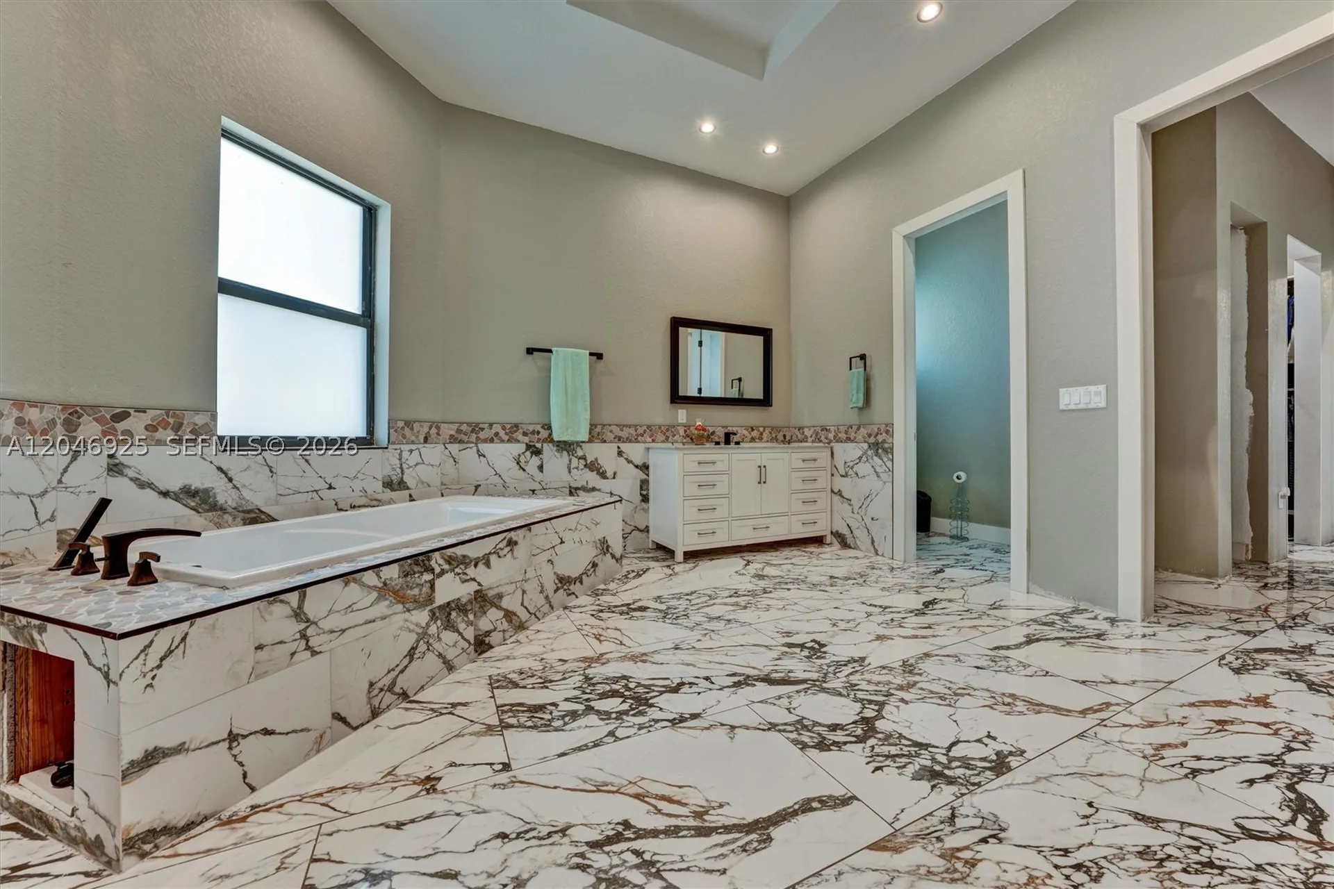 13085 N 78th Place N Palm Beach FL 33412