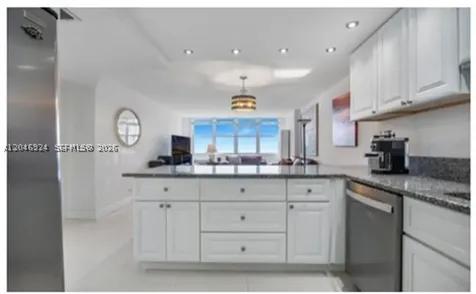 6039 Collins Avenue Miami Beach FL 33140