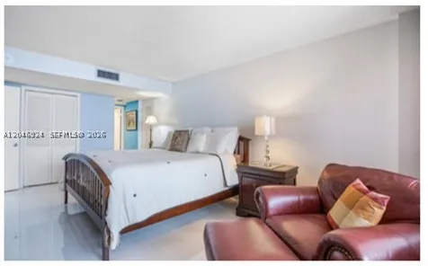 6039 Collins Avenue Miami Beach FL 33140