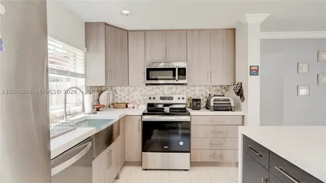 1237 NW 125th Terrace Sunrise FL 33323