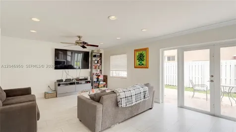1237 NW 125th Terrace Sunrise FL 33323