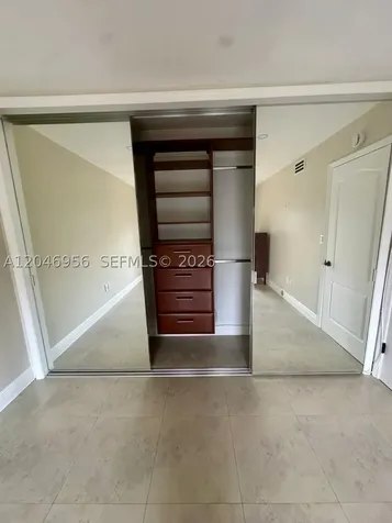 5839 SW 74th Terrace South Miami FL 33143