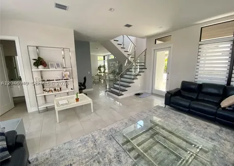 8256 NW 48th Terrace Doral FL 33166