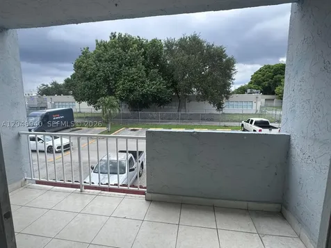 1725 W 60th Street Hialeah FL 33012