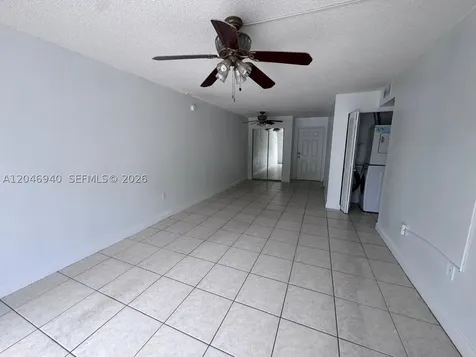1725 W 60th Street Hialeah FL 33012