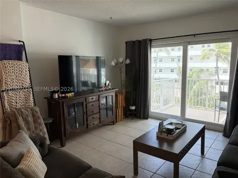 1750 S Ocean Boulevard Lauderdale By The Sea FL 33062