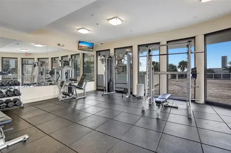 20515 E Country Club Drive Aventura FL 33180