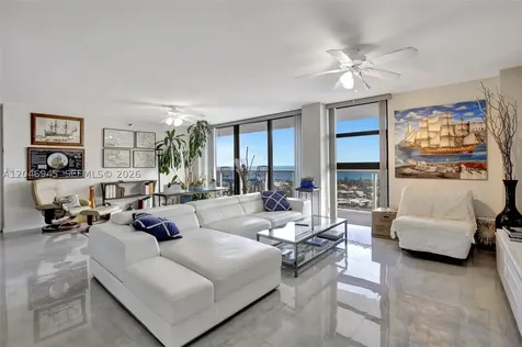 20515 E Country Club Drive Aventura FL 33180