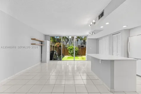 2408 NE 10th Street Hallandale Beach FL 33009
