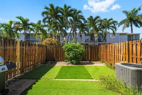2408 NE 10th Street Hallandale Beach FL 33009
