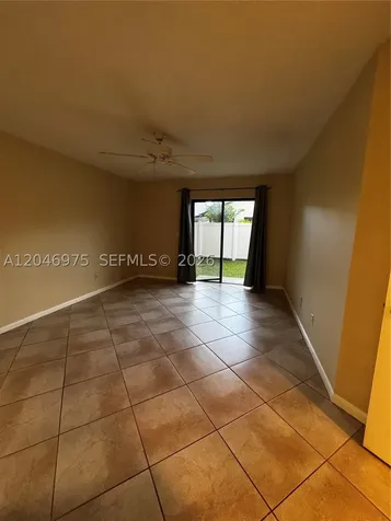951 SW 109th Avenue Pembroke Pines FL 33025