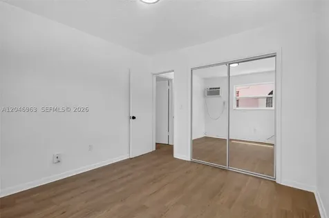 458 SW 9th Street Miami FL 33130