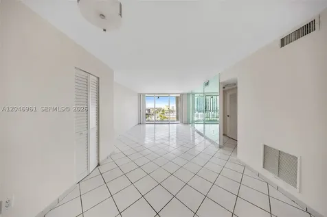 1865 79th St Causeway North Bay Village FL 33141