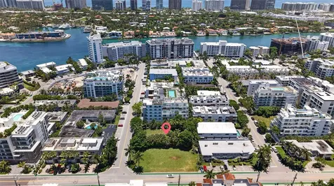 10177 W Bay Harbor Drive Bay Harbor Islands FL 33154
