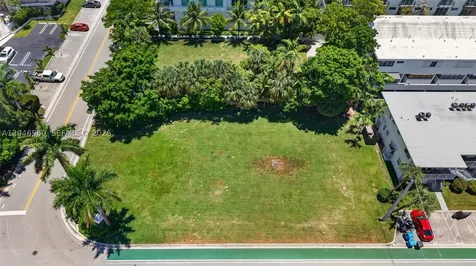10177 W Bay Harbor Drive Bay Harbor Islands FL 33154