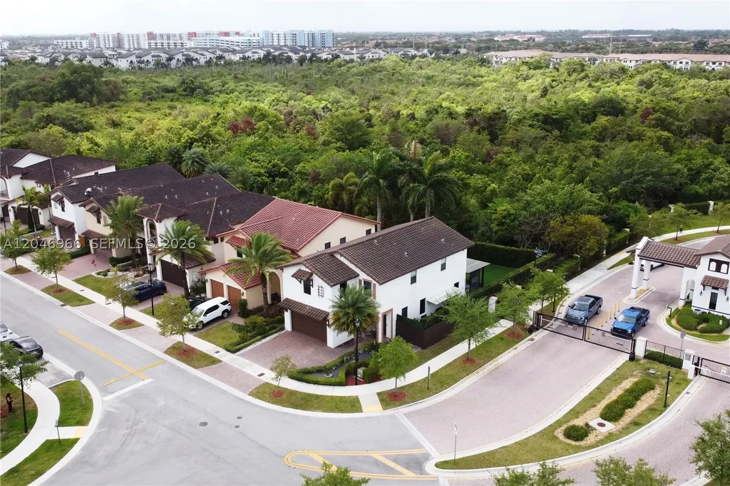 8774 NW 103rd Avenue Doral FL 33178