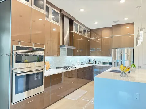 5444 SW Saint Armands Way Westlake FL 33470
