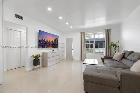 8550 Byron Avenue Miami Beach FL 33141