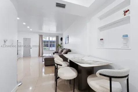 8550 Byron Avenue Miami Beach FL 33141