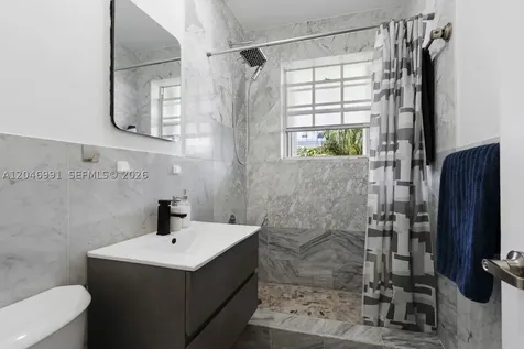 8550 Byron Avenue Miami Beach FL 33141