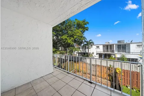 801 NE 27th Avenue Hallandale Beach FL 33009