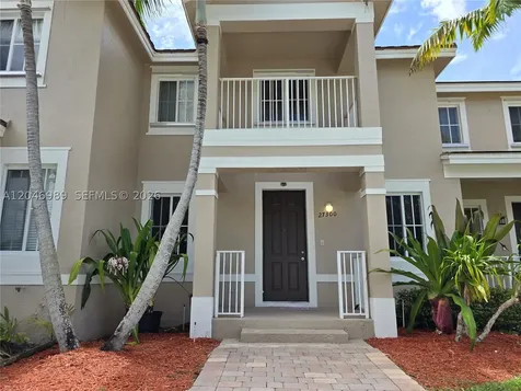 27300 SW 140th Passage Homestead FL 33032