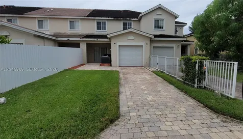 27300 SW 140th Passage Homestead FL 33032