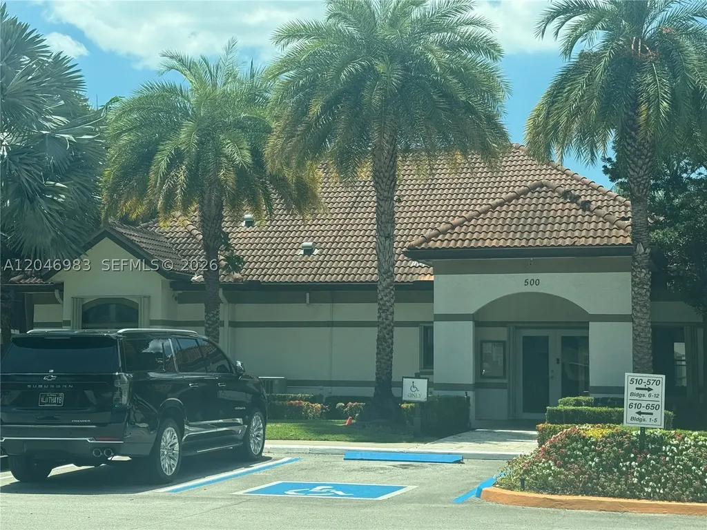 520 S Park Road Hollywood FL 33021
