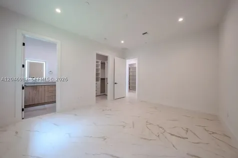 11861 NW 9th Street Plantation FL 33325