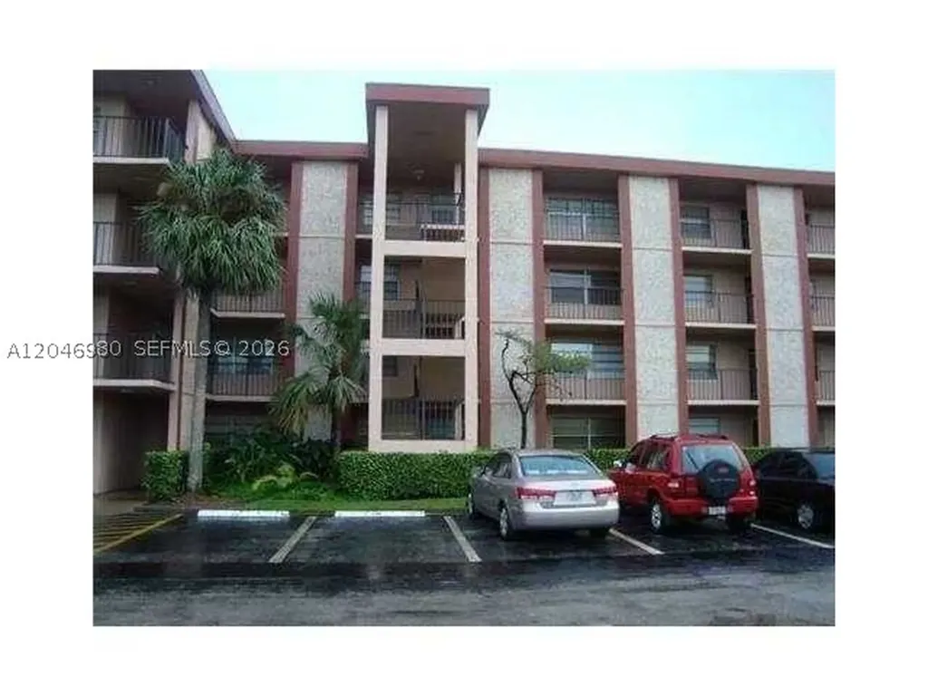 3099 NW 48th Avenue Lauderdale Lakes FL 33313
