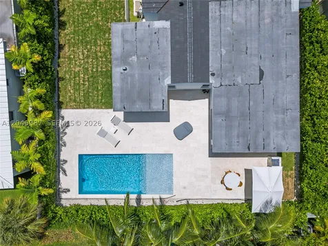 9033 Emerson Avenue Surfside FL 33154