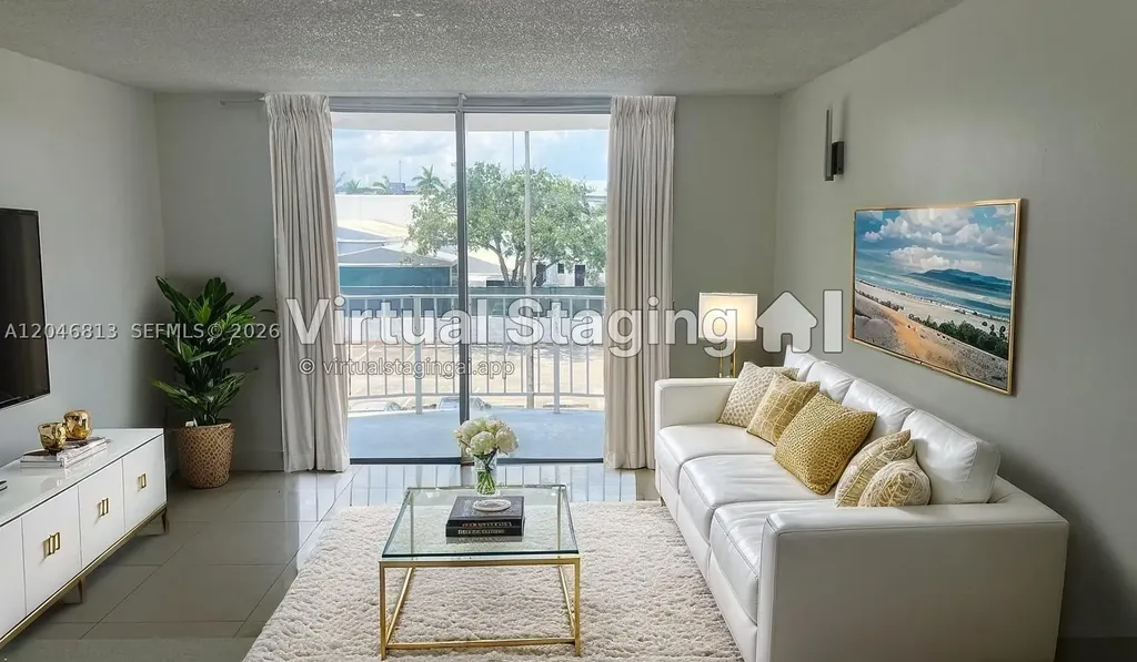 488 NW 165th St Road Miami FL 33169