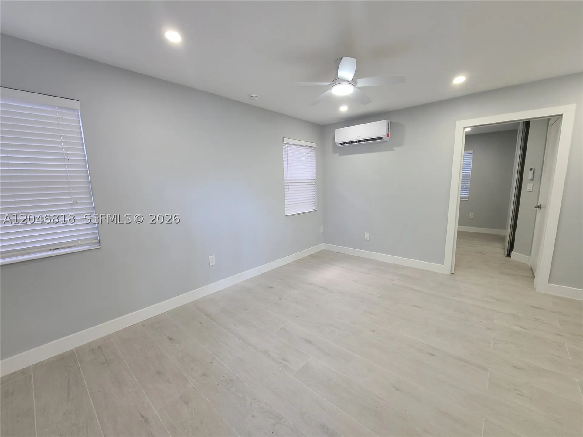 321 Hayes Street Hollywood FL 33019