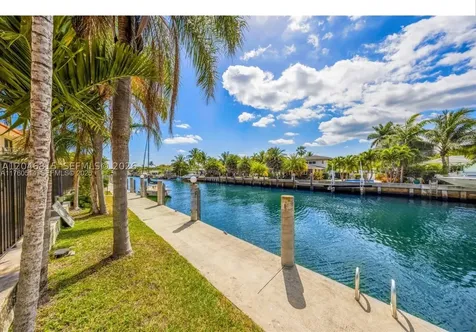 1540 NE 105 Street Miami Shores FL 33138